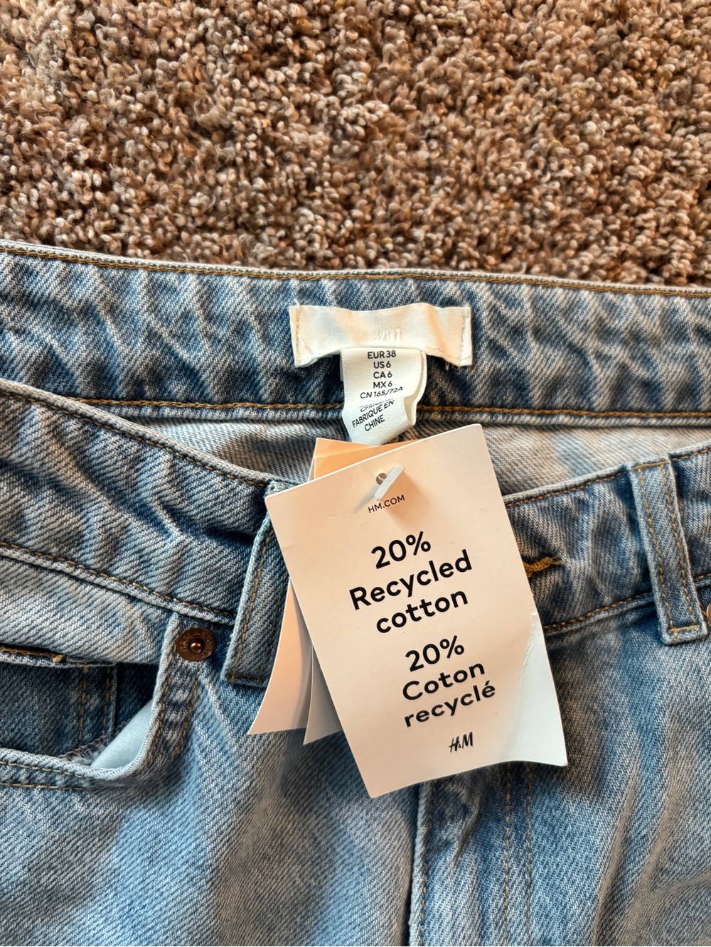 H&M Flared Regular Jeans - Picture 3 of 5